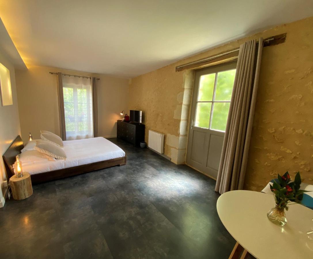 A L'Ombre D'Azay - Demeure D'Hotes - Guesthouse Bagian luar foto